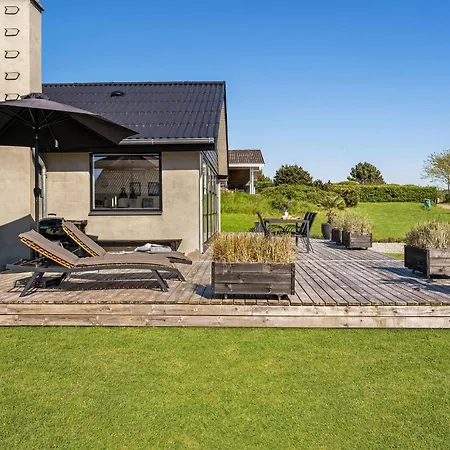 Gorgeous In With Kitchen * Fåborg